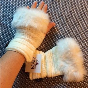 New fingerless gloves