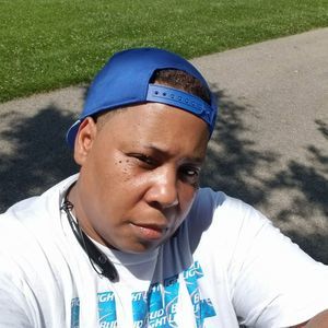 Meet your Posher, Edie