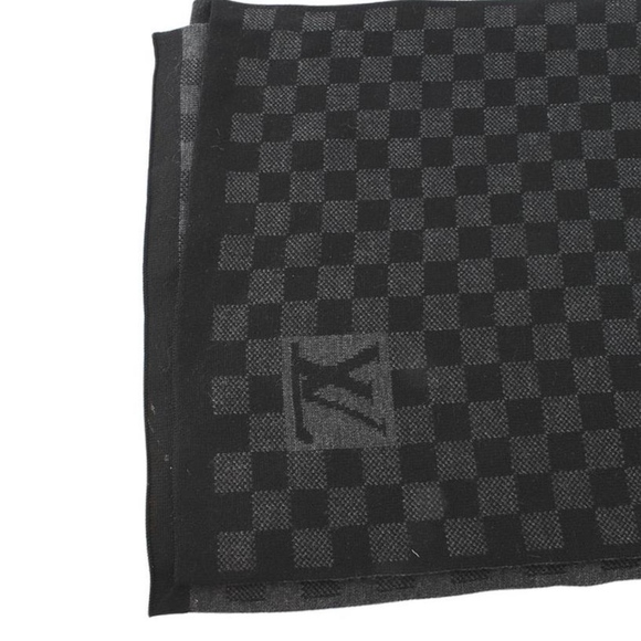 Louis Vuitton  Damier black & grey wool scarf &hat - Picture 5 of 7