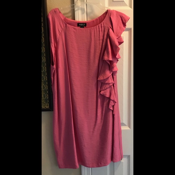 Cap Sleeve Pink Dress with Ruffle Accent - Picture 2 of 3