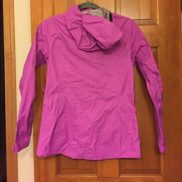 Columbia rain jacket - Picture 3 of 6