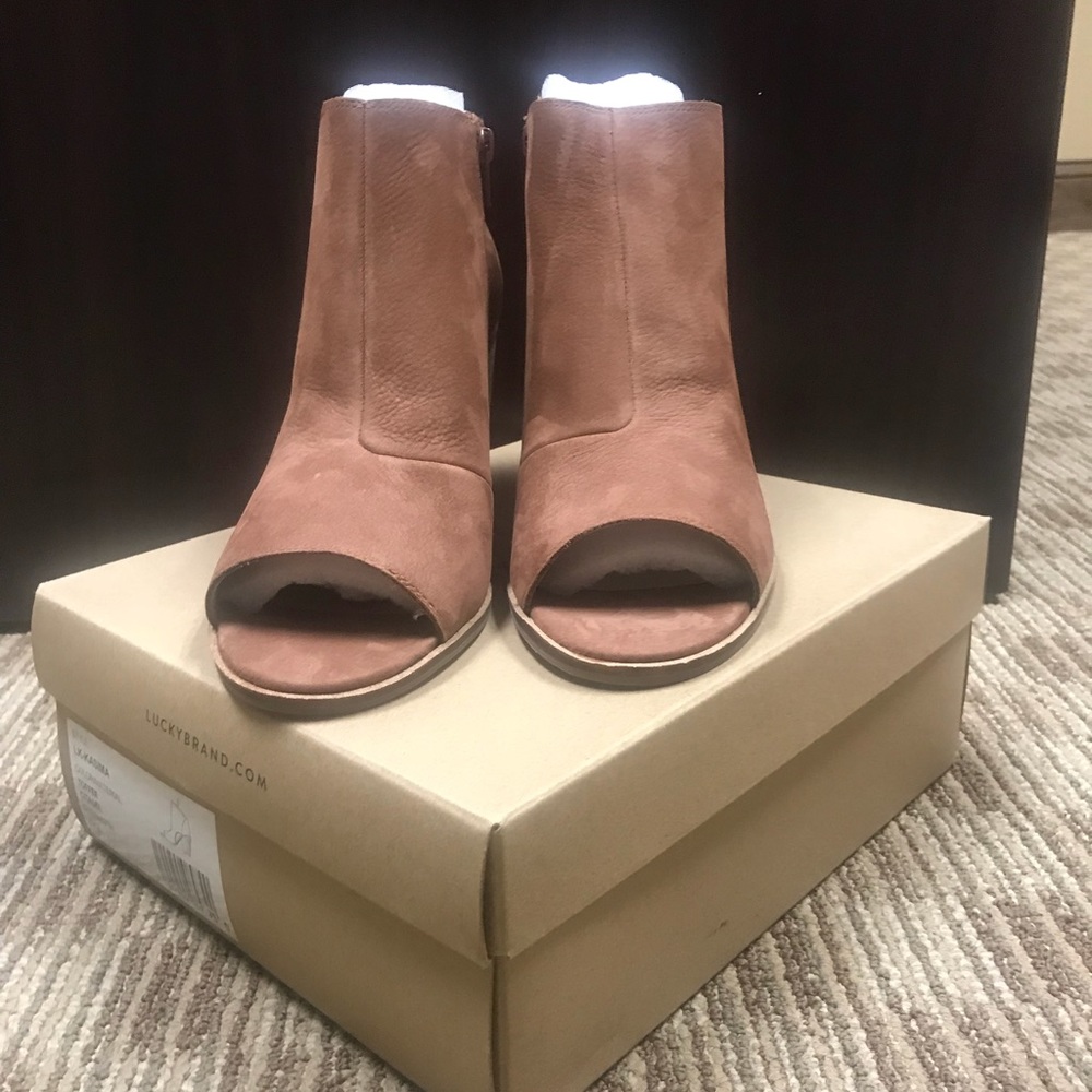 Women’s Lucky Brand Kasima Booties