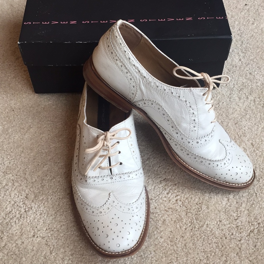 Steve Madden white leather “Melin” women’s Oxfords