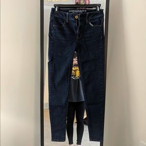 American Eagle skinny jeans