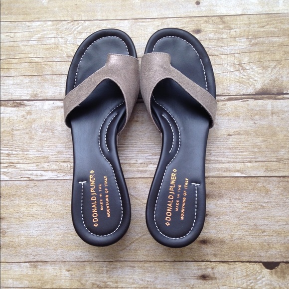 donald j pliner sandals