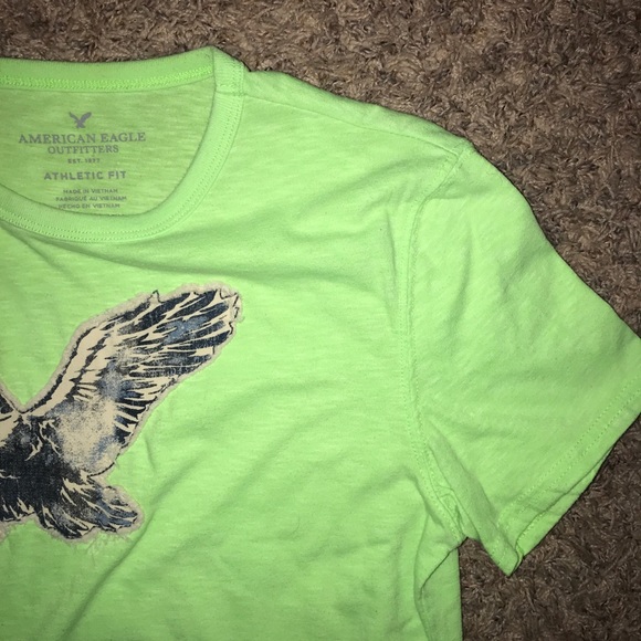 amercian eagle graphic tee - Picture 3 of 5
