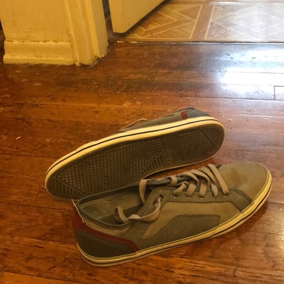 Shoes - Picture 2 of 2