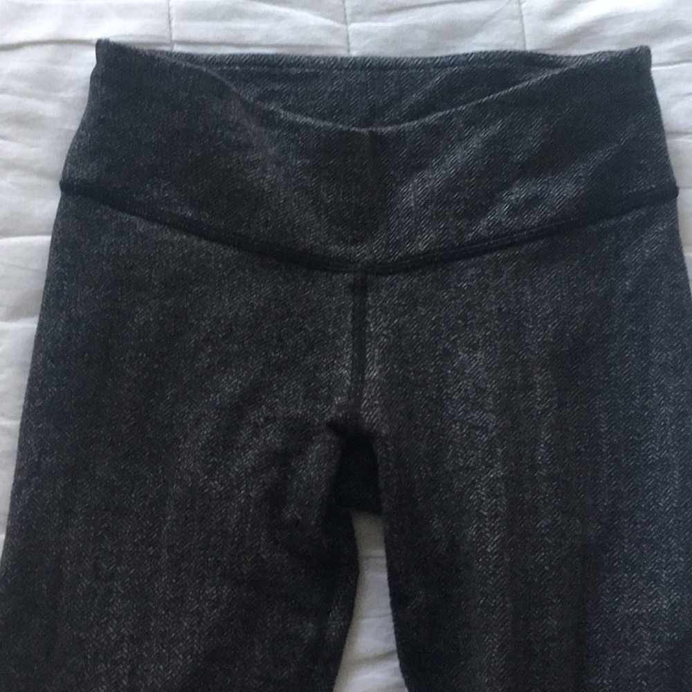 Lululemon tights