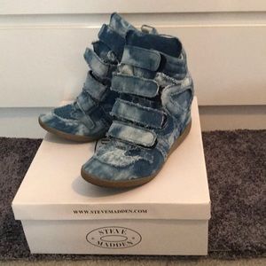 Steve Madden Denim Print Sneaker Wedges
