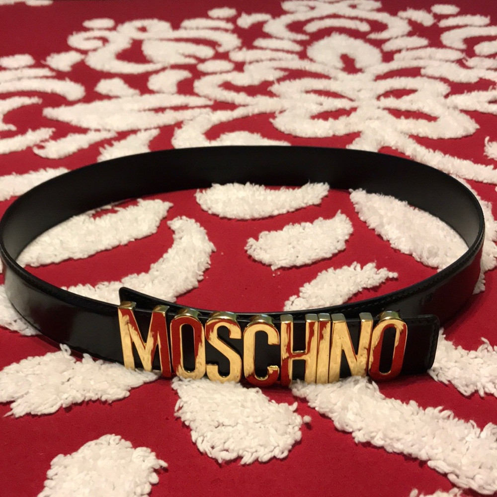Moschino belt