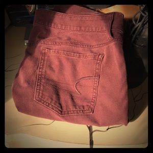 Burgundy jegging!