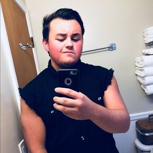 Meet your Posher, Justin