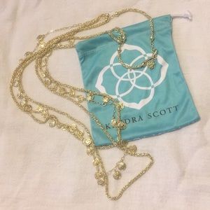 RARE Kendra Scott Necklace in Gold