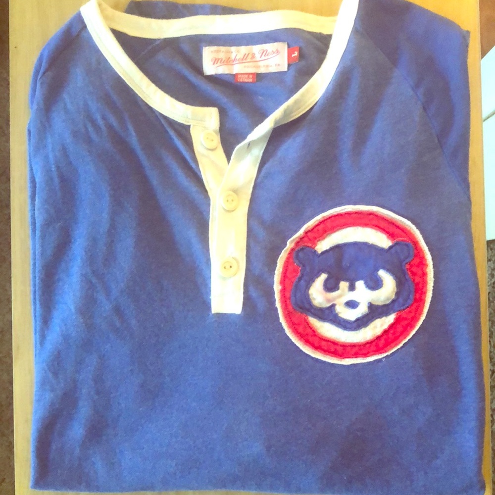 Large Mitchel & Ness Cubs Baseball Tee