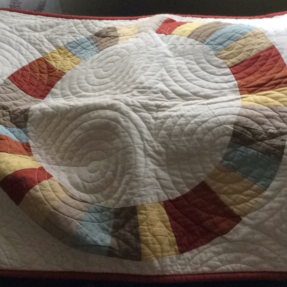 Beautiful 3 piece wedding ring bedspread queen