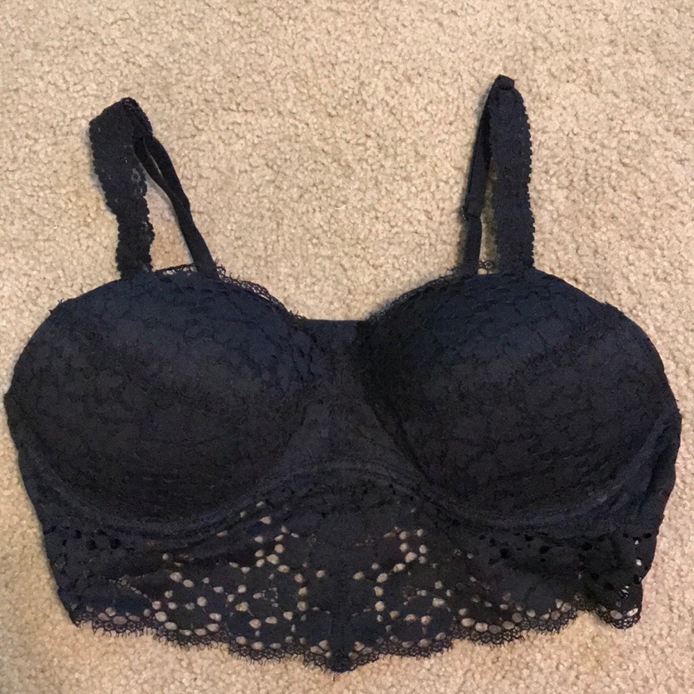 Black VS Lace bra