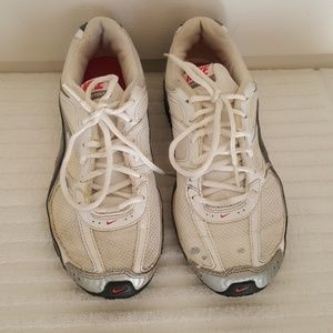 Nike Reax 5 running shoe