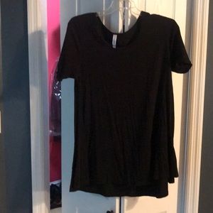 XL Lularoe Perfect T