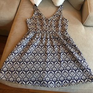 Beautiful blue dress!