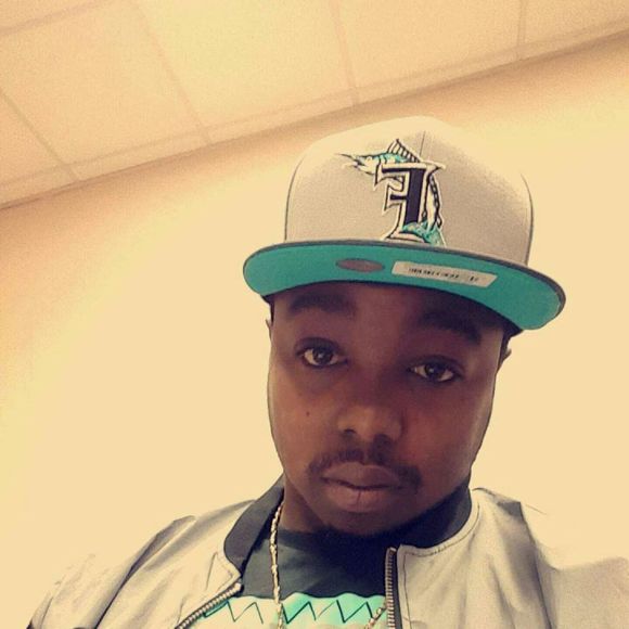 Meet your Posher, Alexander - Picture 1 of 1