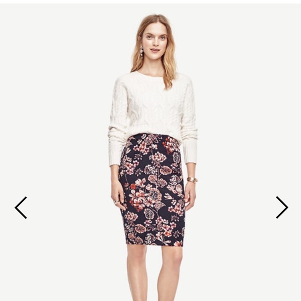 NWT Ann Taylor Geranium Jacquard Pencil Skirt