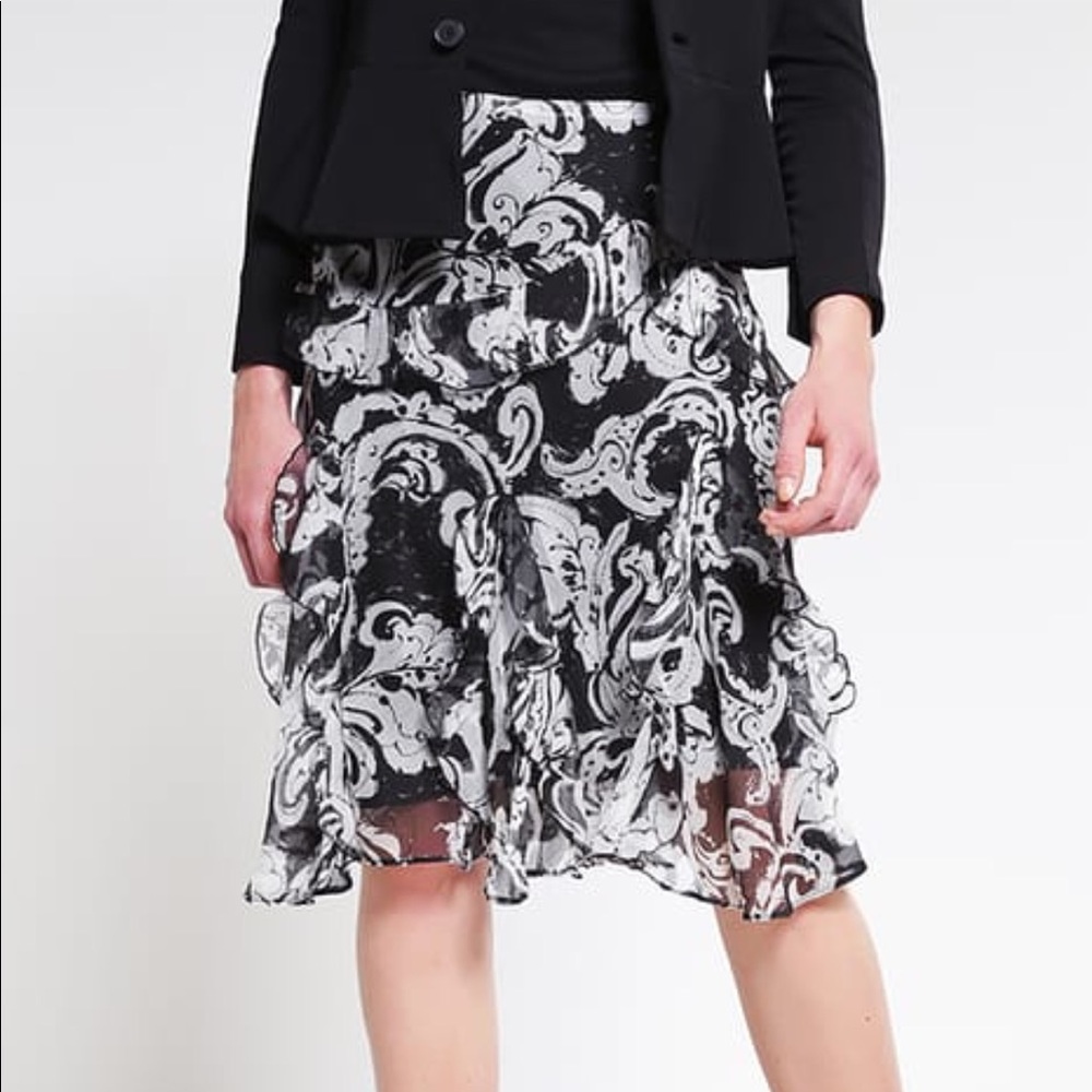 Lauren Ralph Lauren print skirt - Picture 1 of 3