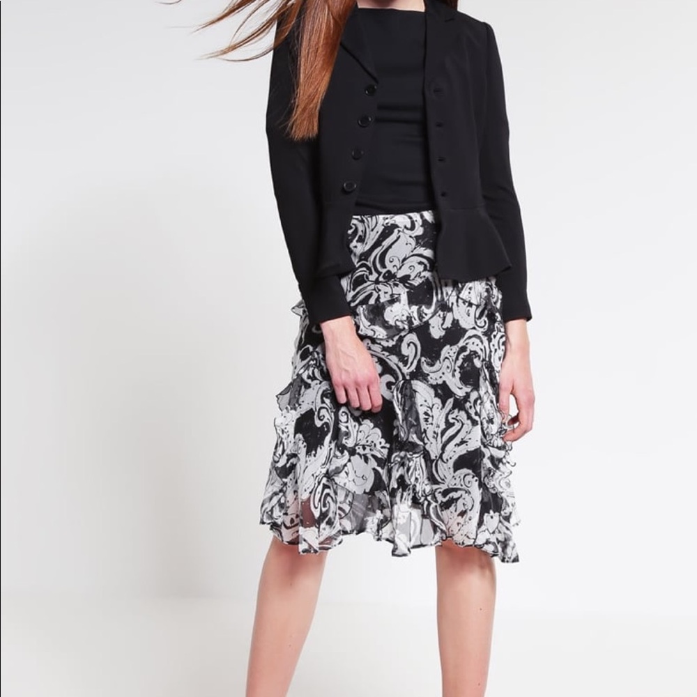 Lauren Ralph Lauren print skirt - Picture 2 of 3