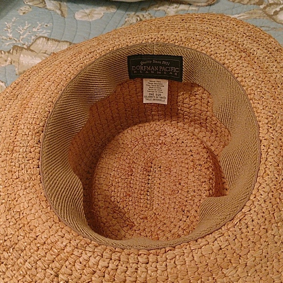 Adoreable Summer Hat - Picture 3 of 5
