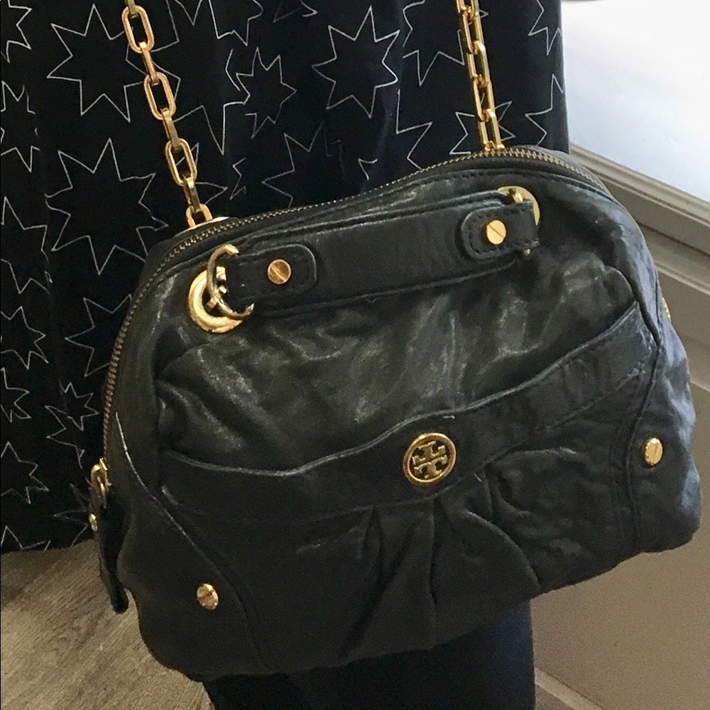 Tory Burch leather Purse/ Crossbody. Black