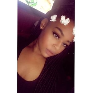 Meet your Posher, Devon