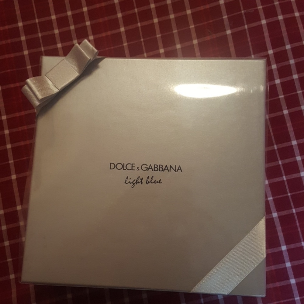 Dolce & Gabbana Light Blue gift set