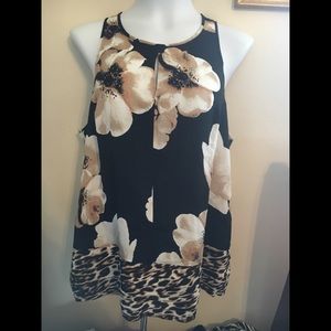 New York & Company Floral Top