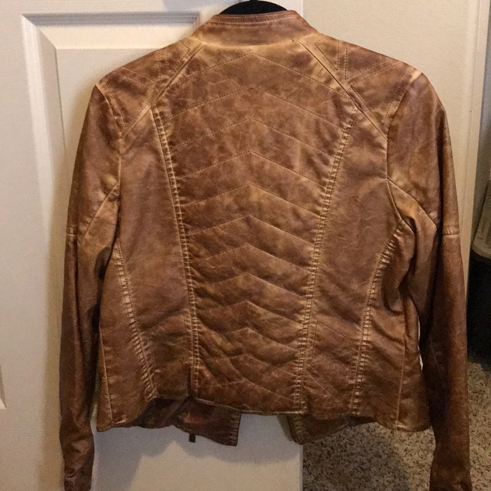 Leather jacket - Picture 4 of 4