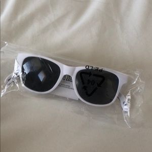 VS PINK white shades