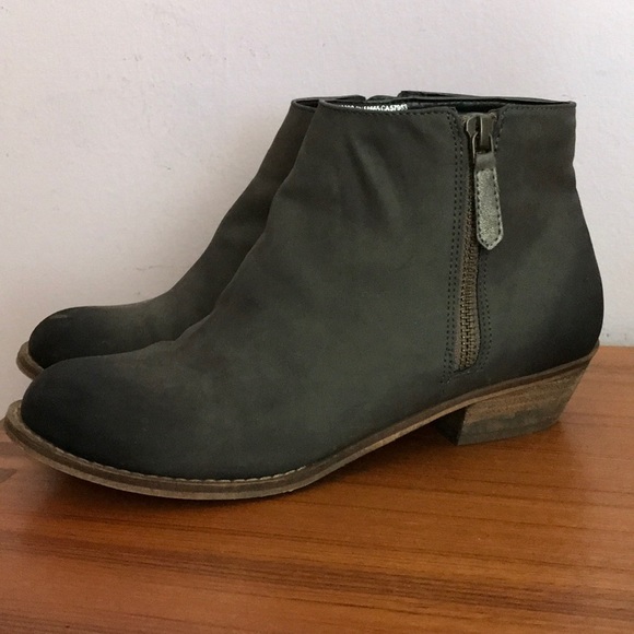 grey tucker+tate ankle boots - Picture 1 of 5