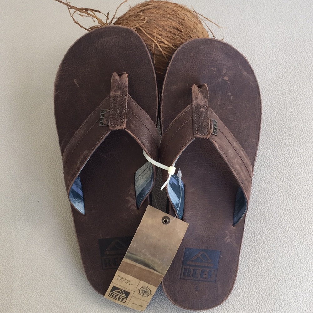 NWT Men’s Brown Leather Reef Flip Flops Sandals 9