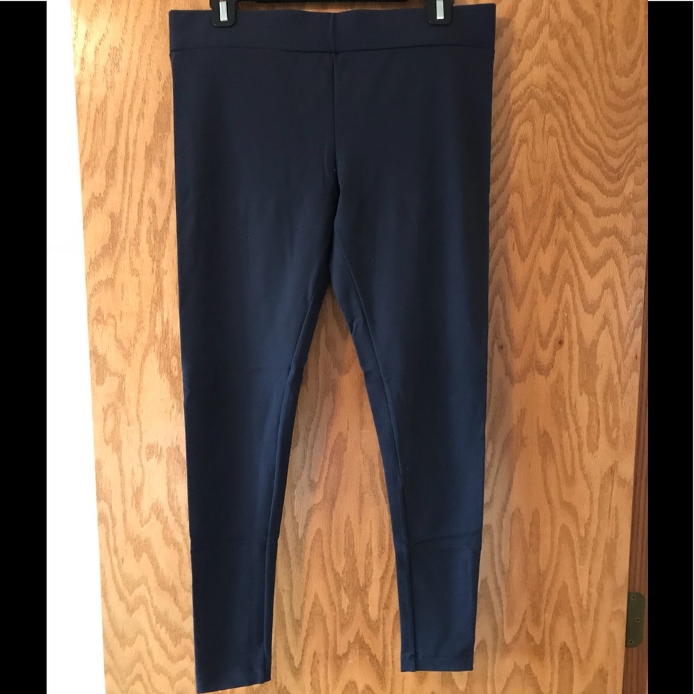 LEGGINGS