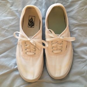Vans Authentic (True White) Size 10