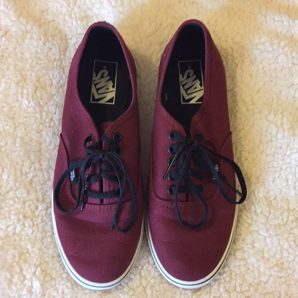 Burgundy Vans Lo Pro with Black Laces