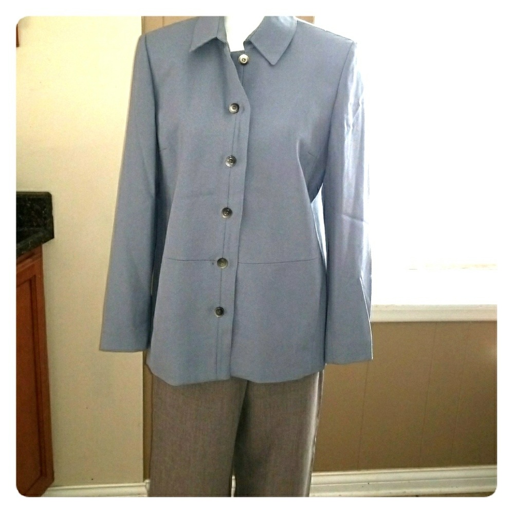 2 Piece suite