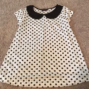 Polka dot maternity shirt