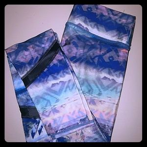 American Eagle Outfitters Skinny Yoga Pants