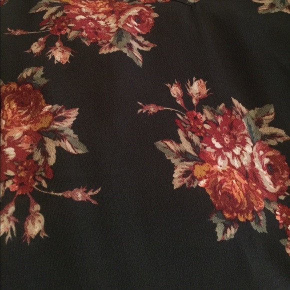 Flowered tunic top - Picture 2 of 2