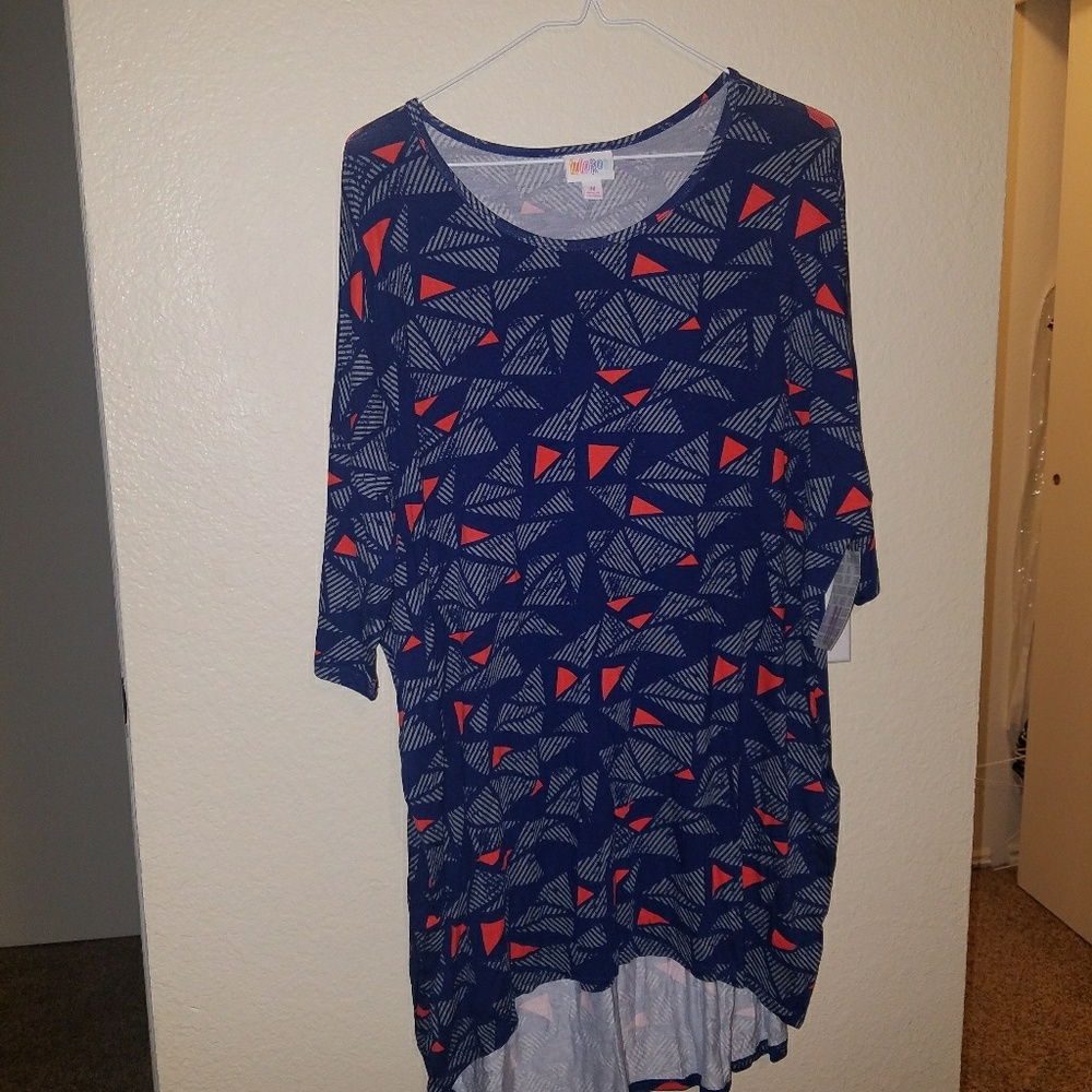 NWT LuLaRoe Irma Tunic