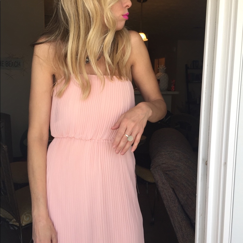 Forever 21 light pink dress
