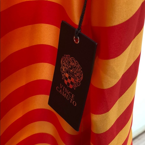 Cute Vince Camuto in size 8 - New with Tag - Picture 4 of 6