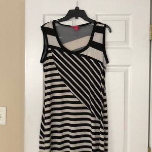 Black and white trendy long summer dress