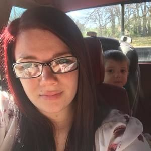 Meet your Posher, Stephanie