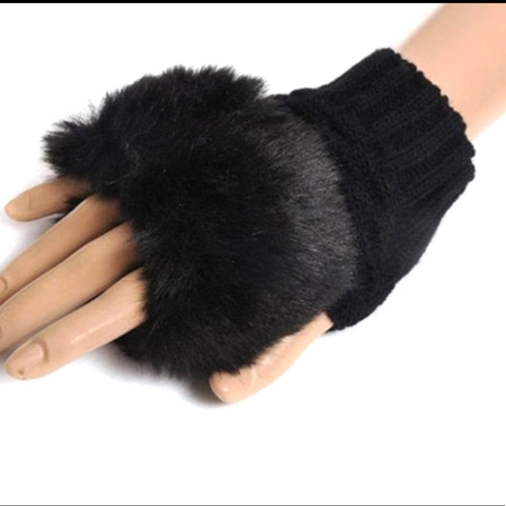 Fingerless Black Gloves New