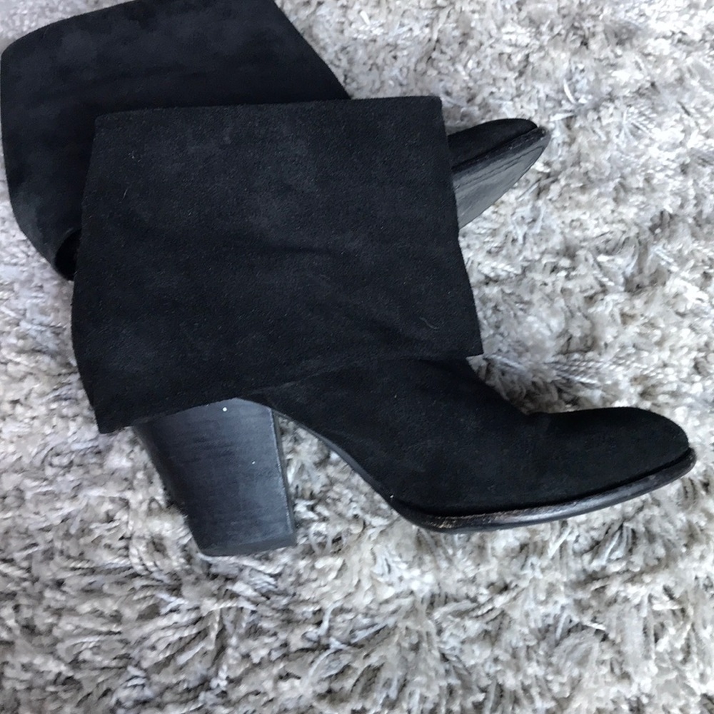 Vince Camuto Booties